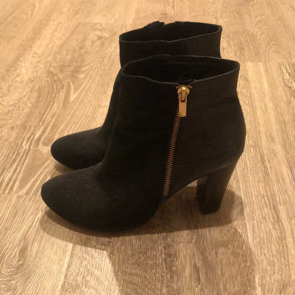 Ann Taylor booties